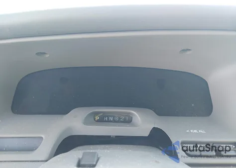 2005 Mercury Grand Marquis Ls/Lse from USA, damaged, VIN 2MEHM75W85X600043